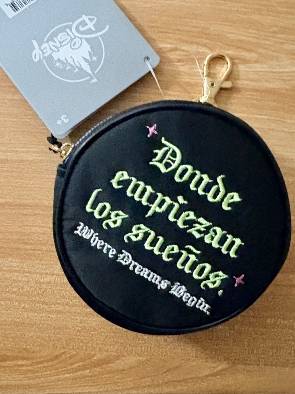 DISNEYLANDIA Coin Purse Viva La Bonita - Donde Empieza Los Sueños Disney Parks